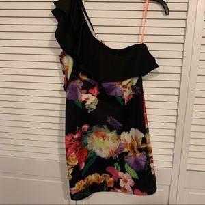 One shoulder dress